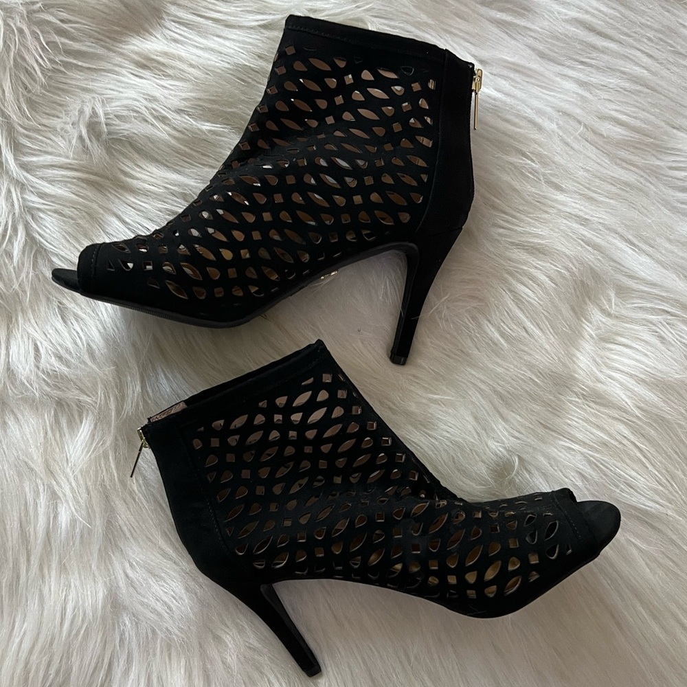 NEW Thalia Soli Open Toe Women’s Booties